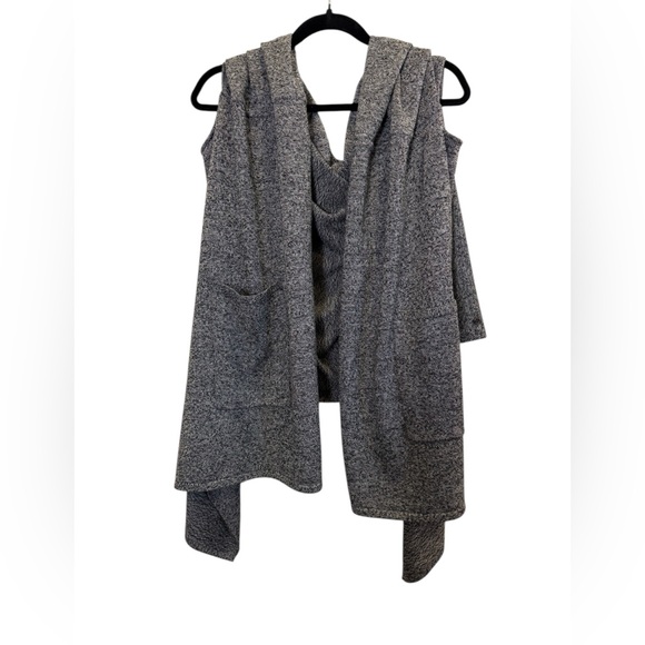 lululemon athletica Sweaters - Lululemon Women’s Live Freely Merino Wool Wrap Sweater Vest Scarf O/S